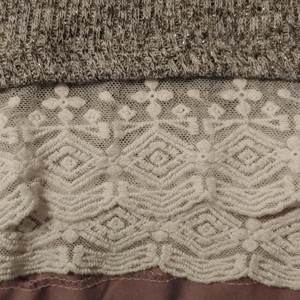 Sweater - Picture 5 of 5